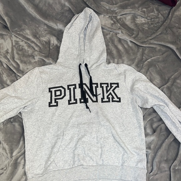 NEW (no tag) VS PINK Hoodie - Picture 1 of 4